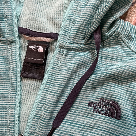North Face Running Zip Up - Picture 4 of 4